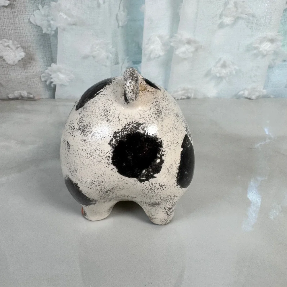 Charming Spotted Pig Figurine Handpainted Ceramic Farmhouse Cottage‎